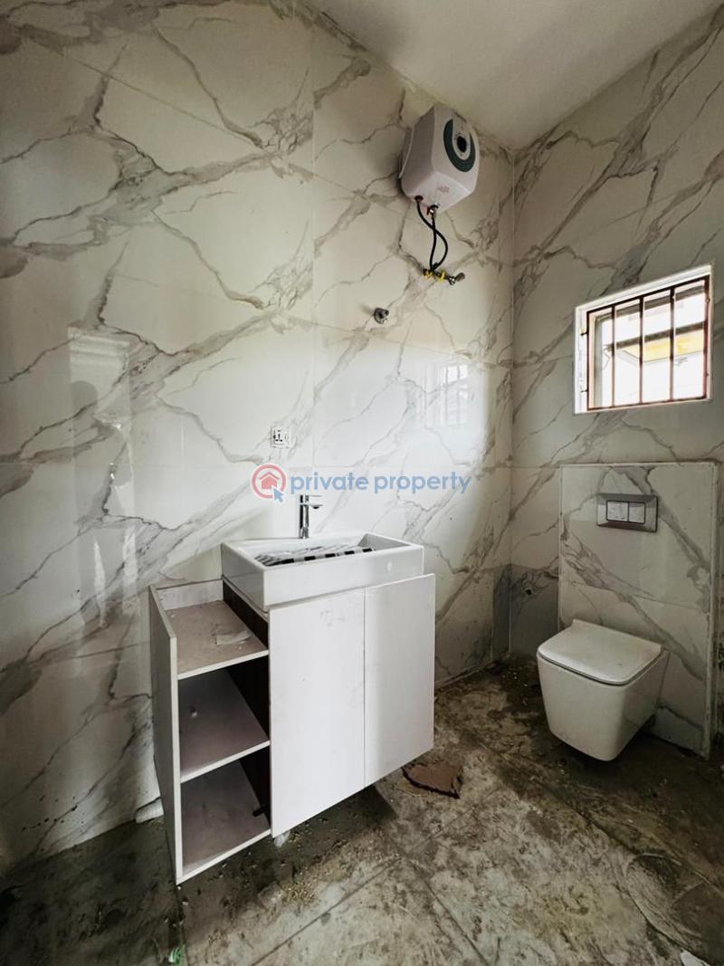 4 bedroom Semi detached Duplex For Sale Luxurious 4 Bedroom Semi Detached Duplex Plus Bq In A Serene Environment Magodo Kosofe/Ikosi Lagos - 13