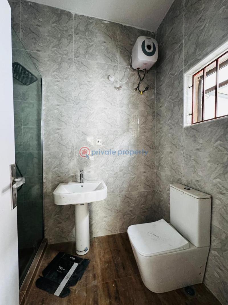 4 bedroom Semi detached Duplex For Sale Luxurious 4 Bedroom Semi Detached Duplex Plus Bq In A Serene Environment Magodo Kosofe/Ikosi Lagos - 14