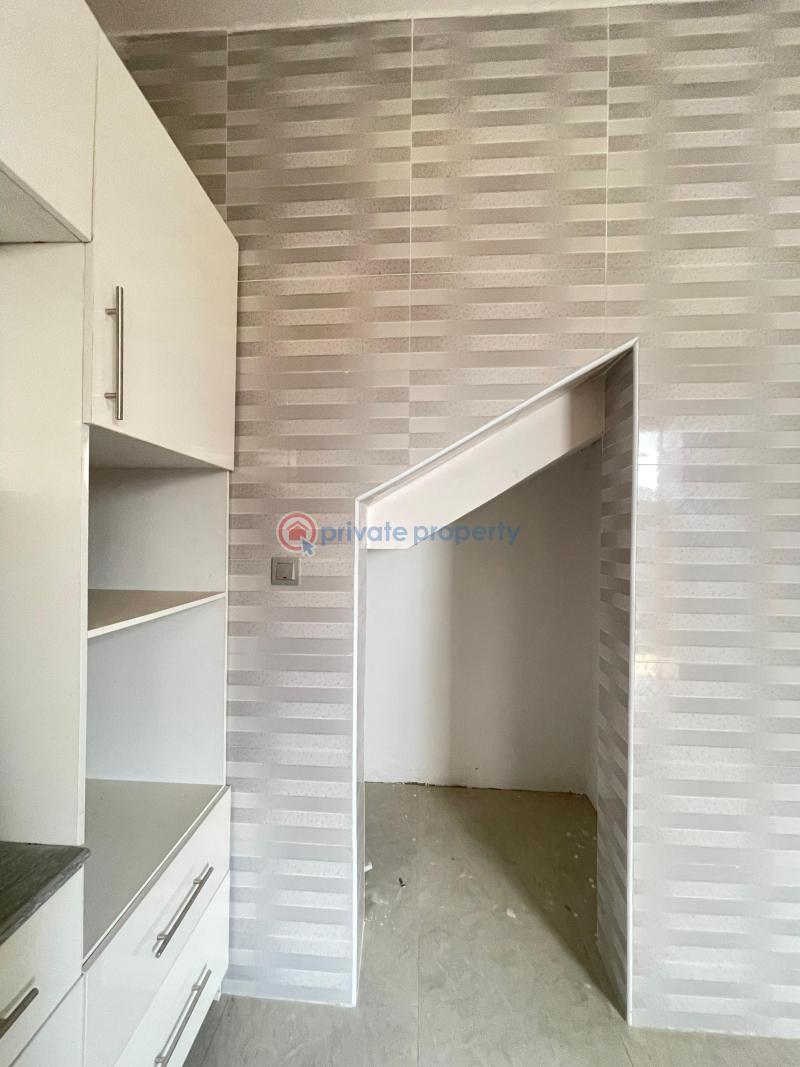 4 bedroom Semi detached Duplex For Sale Ikota, Gra. Ikota Lekki Lagos - 3
