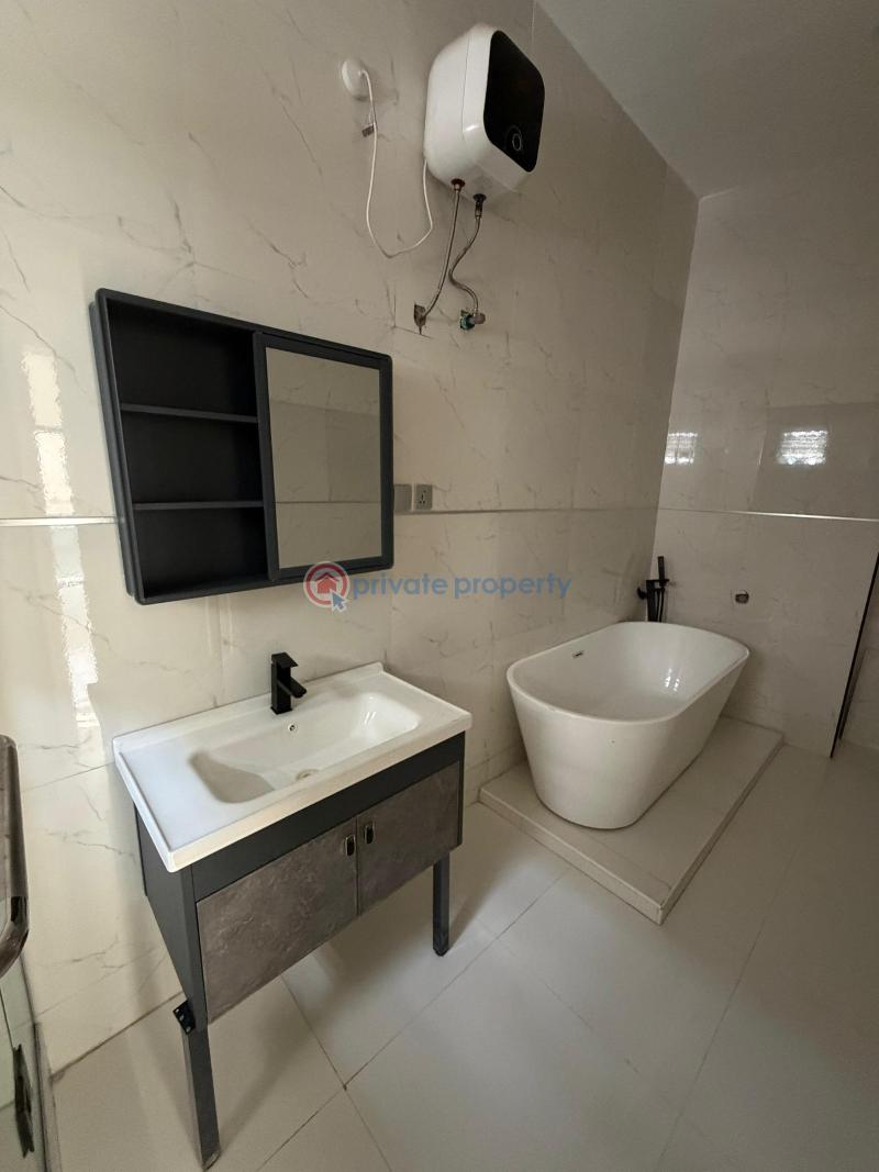 Luxurious 4 bedroom semi-detached duplex with bq - 2 4 bedroom Semi detached Duplex For Sale Chevron Lekki Phase 2 Lagos - 2
