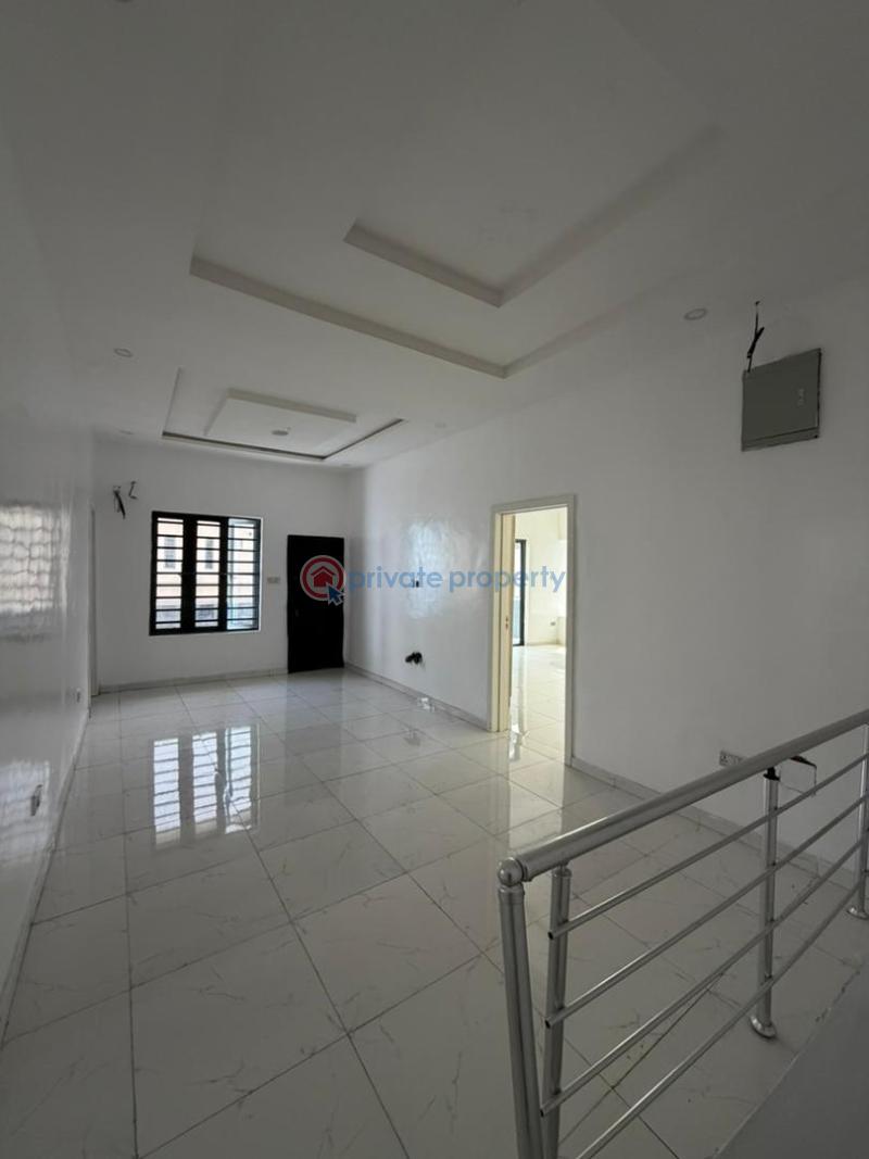 Luxurious 4 bedroom semi-detached duplex with bq - 11 4 bedroom Semi detached Duplex For Sale Chevron Lekki Phase 2 Lagos - 11