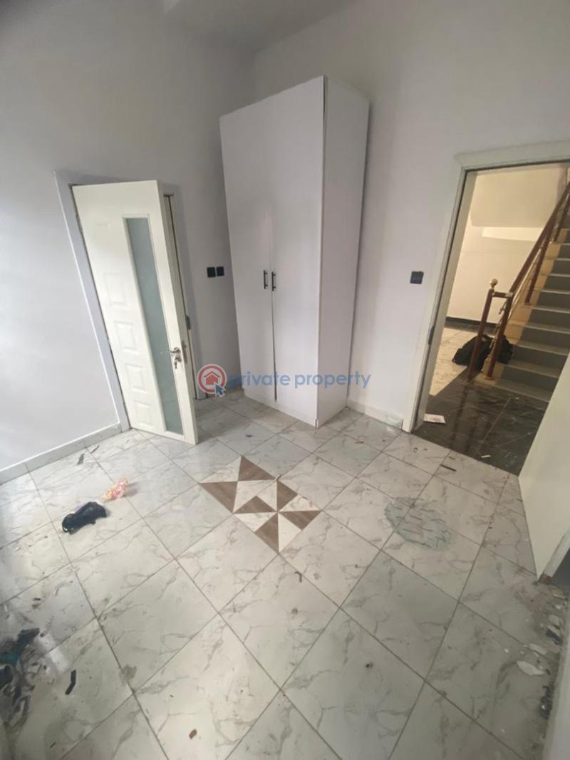 4 bedroom Semi detached Duplex For Sale Ikota Lekki Phase 2 Lagos - 8