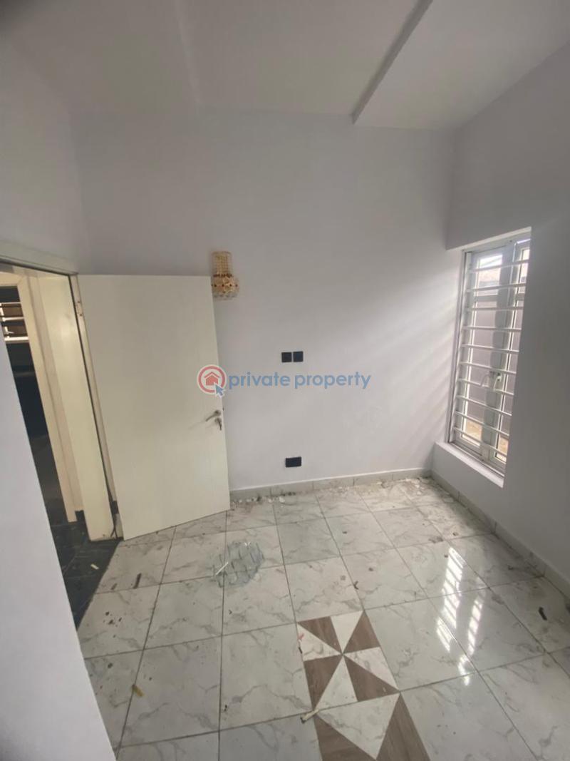 4 bedroom Semi detached Duplex For Sale Ikota Lekki Phase 2 Lagos - 3