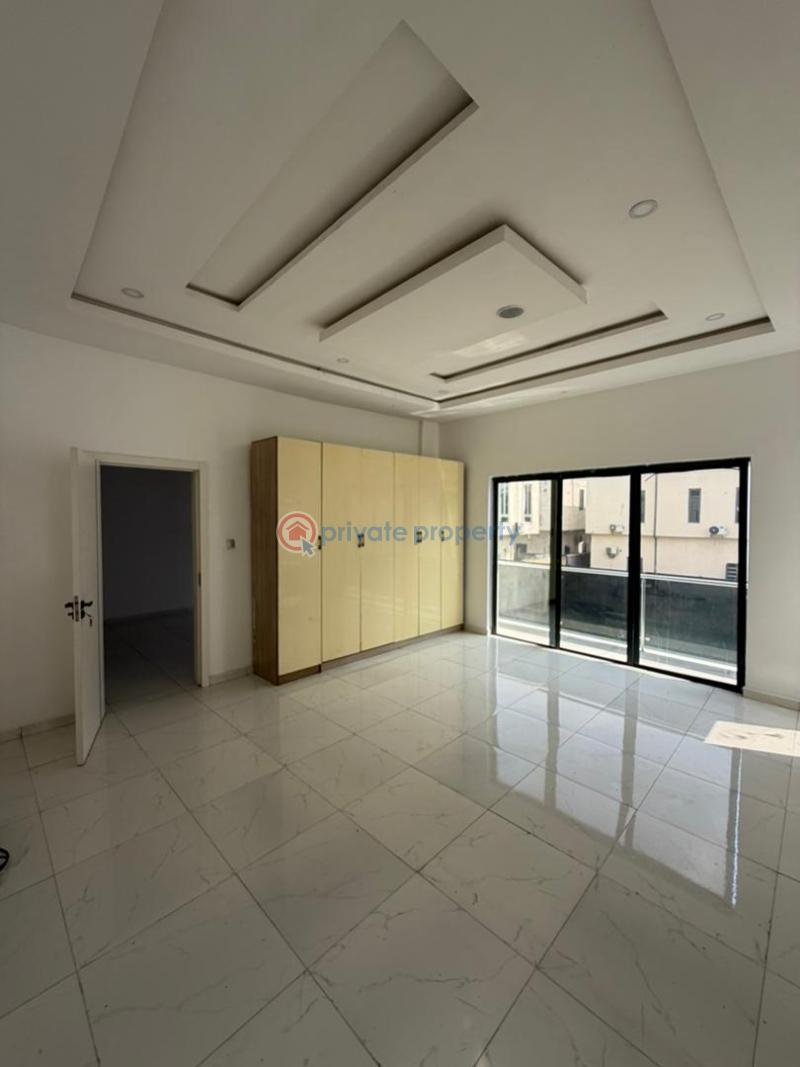 Luxurious 4 bedroom semi-detached duplex with bq - 3 4 bedroom Semi detached Duplex For Sale Chevron Lekki Phase 2 Lagos - 3
