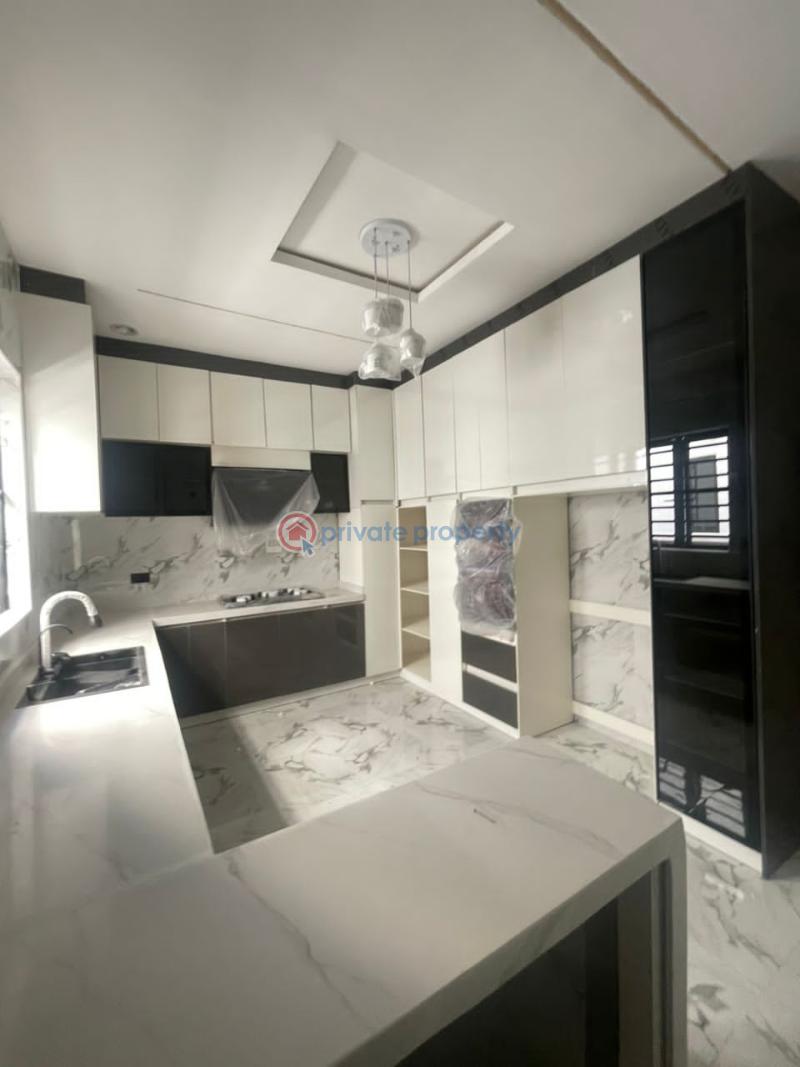 4 bedroom Semi detached Duplex For Sale Idado Lekki Phase 1 Lagos - 11