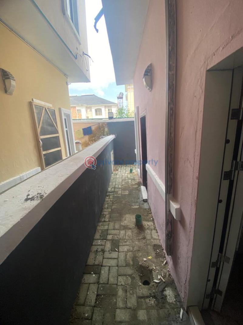 4 bedroom Semi detached Duplex For Sale Ikota Lekki Phase 2 Lagos - 11
