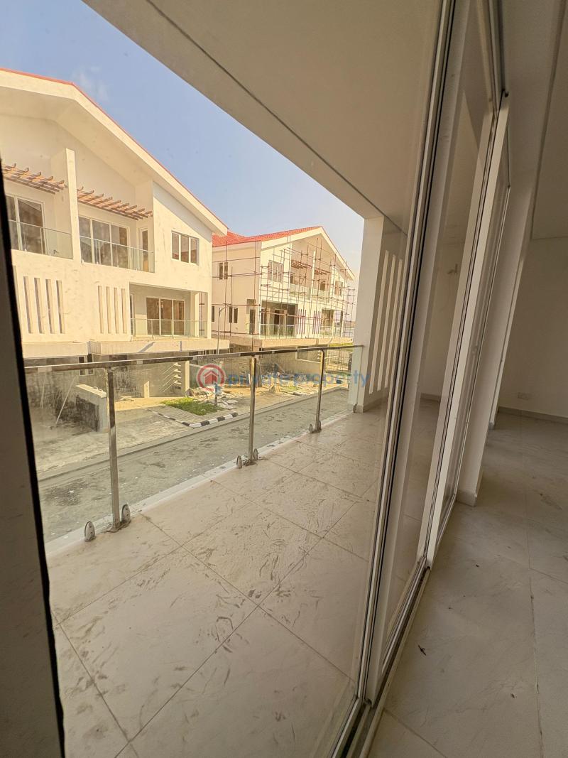 4 bedroom Semi detached Duplex For Rent Chevron Lekki Lagos - 1