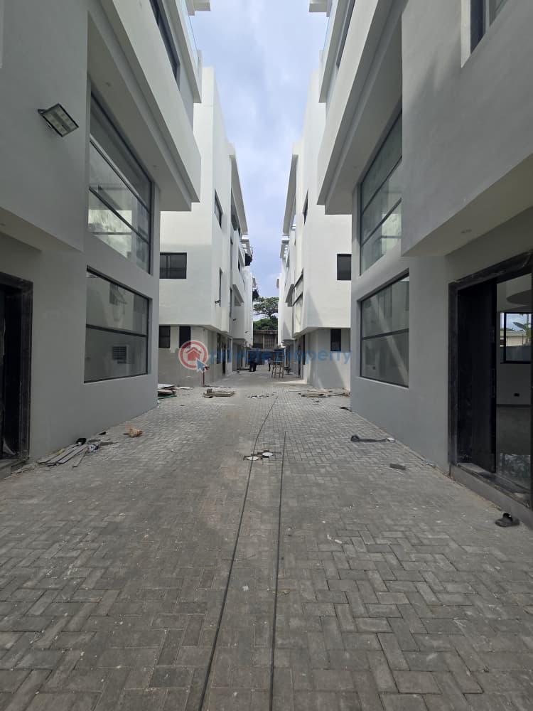 4 bedroom Duplex For Sale Ikoyi Lagos - 1