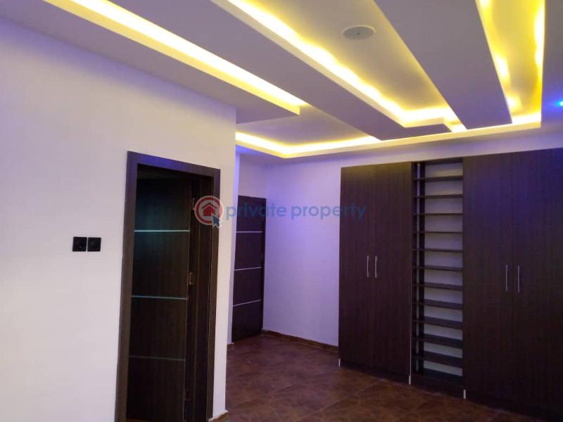 Luxurious 4 bedroom semi detached house with 24 hours electricity & tight security - 4 4 bedroom Duplex For Sale Cowrie Creek Estate, Lekki Ikate Elegushi Lekki Lagos - 4