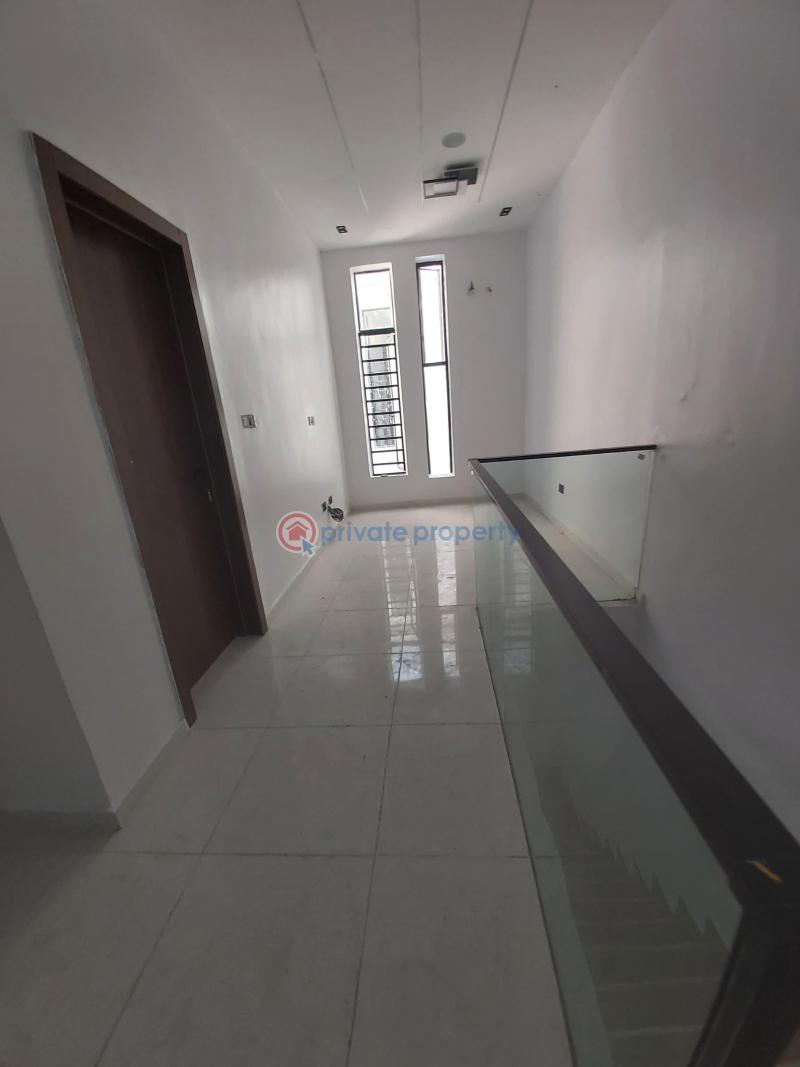 Luxurious 4 bedroom terrace duplex - 16 4 bedroom Terraced Duplex For Sale Ikota Gra Lekki Phase 2 Lagos - 16