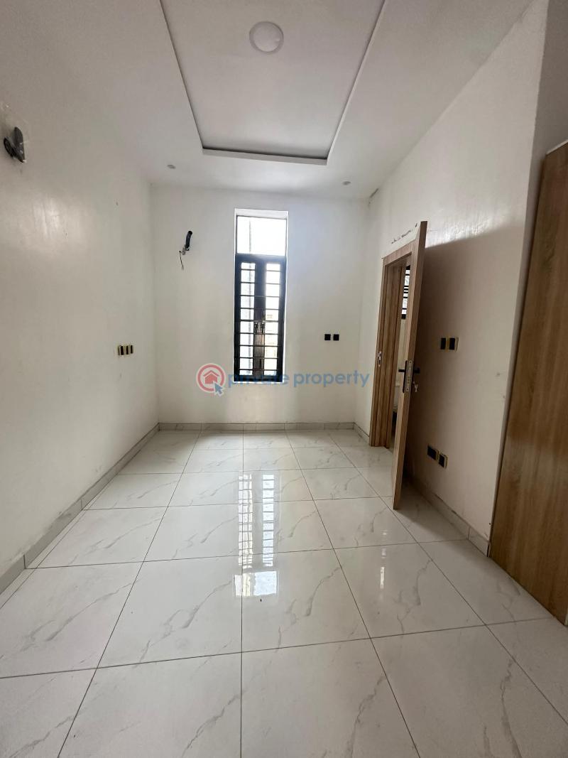 4 bedroom Terraced Duplex For Sale Chevron Toll Gate, Lekki Lagos - 1