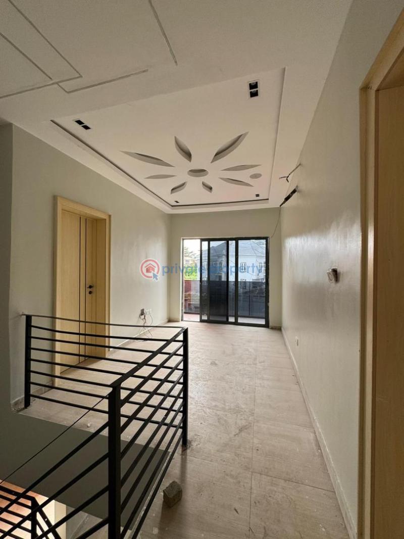 Luxurious 4 bedroom terrace duplex with bq - 7 4 bedroom Terraced Duplex For Sale Gbagada Lagos - 7