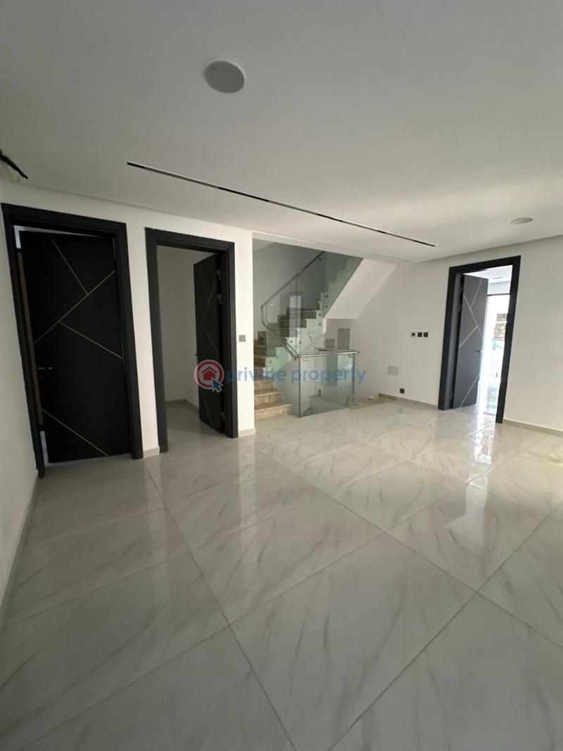 Luxurious 4 bedrooms terrace - 7 5 bedroom Terraced Duplex For Sale Guzape Abuja Phase 1  - 7