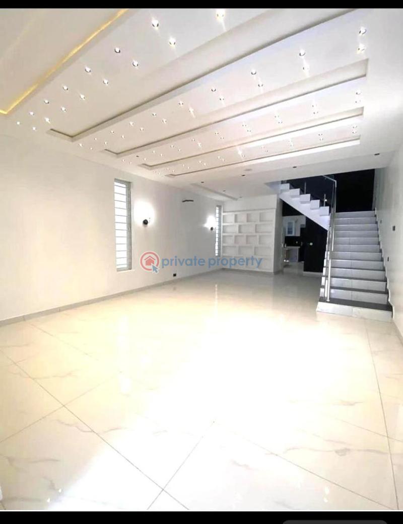 4 bedroom Detached Duplex For Sale Victoria Park Thomas Estate Ajah Lagos - 1