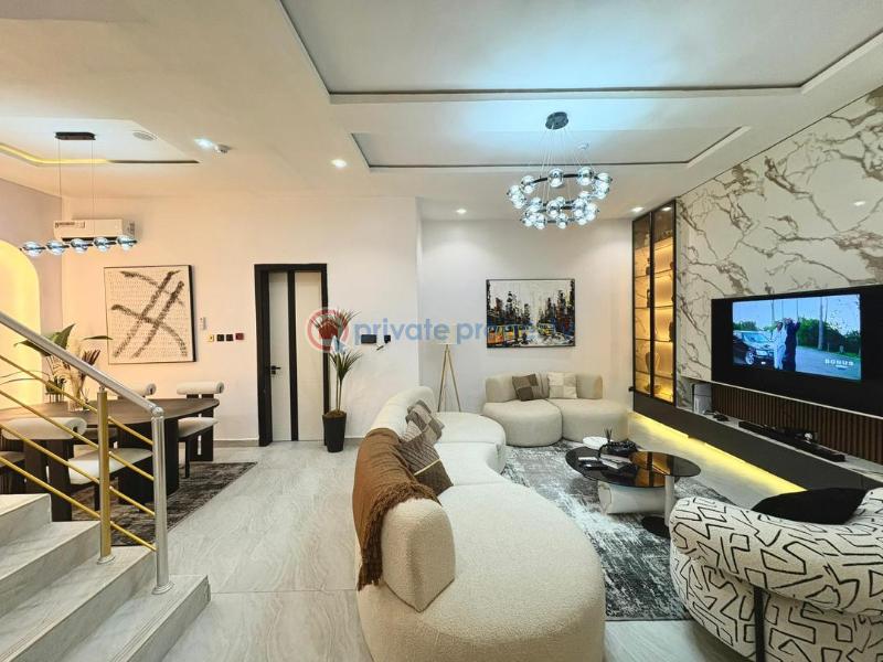 Luxurious 4bedroom duplex with cinema,pool,ps5,gym,jacuzzi and bathtub - 1 4 bedroom Terrace Short let Blarney Residence Ikate Lekki Phase 1 Lagos - 1