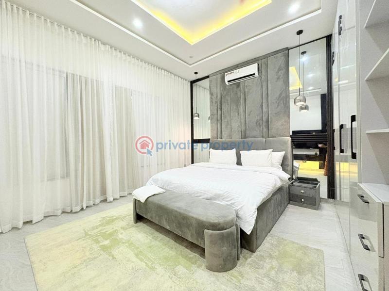Luxurious 4bedroom duplex with cinema,pool,ps5,gym,jacuzzi and bathtub - 3 4 bedroom Terrace Short let Blarney Residence Ikate Lekki Phase 1 Lagos - 3