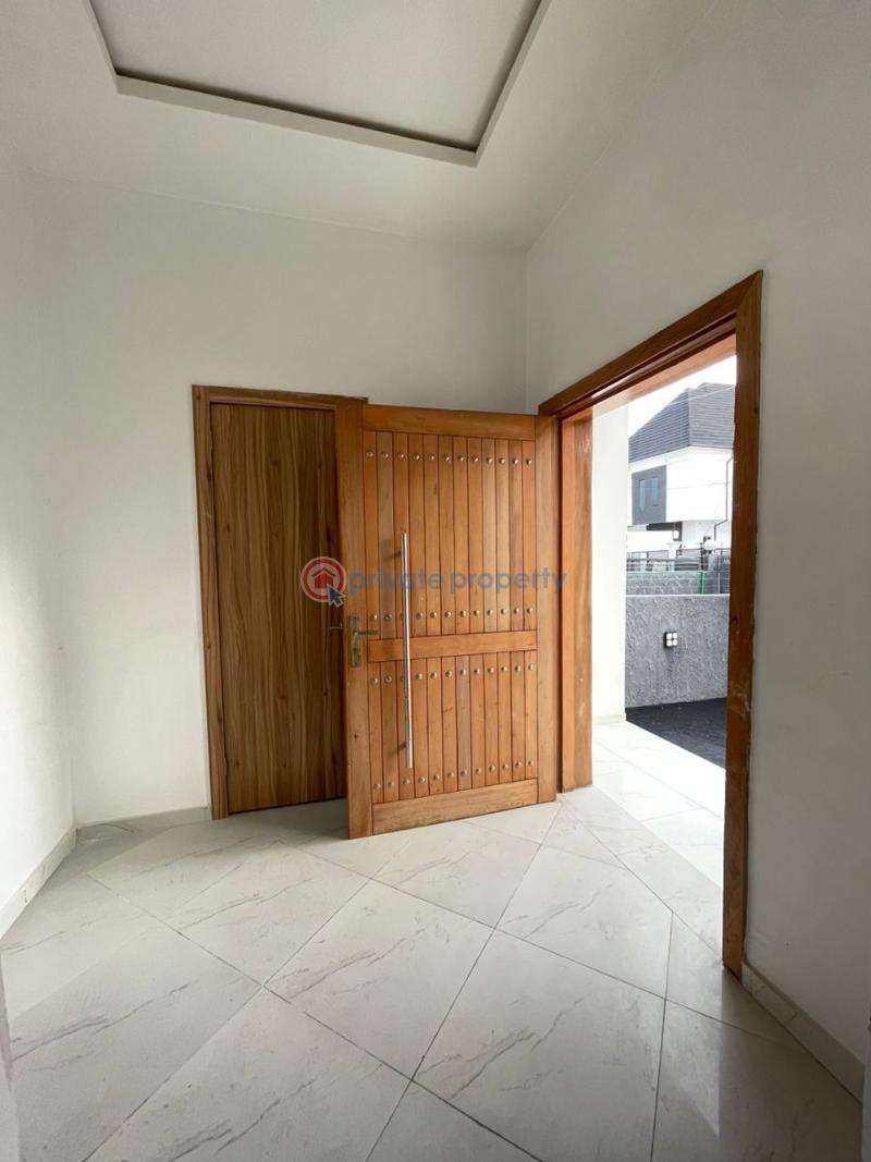 Luxurious 4bedroom fully detached duplex - 5 4 bedroom Detached Duplex For Sale Orchid In A Nice Estate Lekki Expressway Lagos - 5