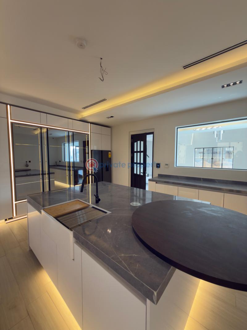 4 bedroom Maisonette For Sale Wuye Abuja Phase 2  - 4