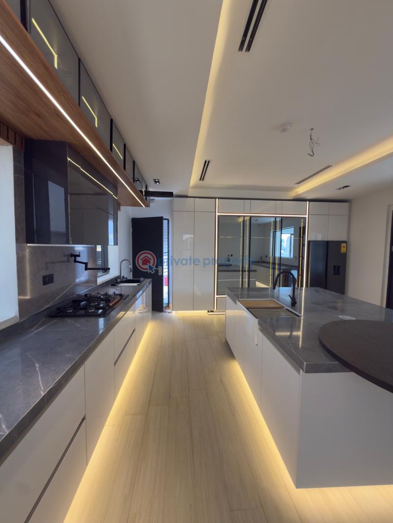 4 bedroom Maisonette For Sale Wuye Abuja Phase 2  - 5