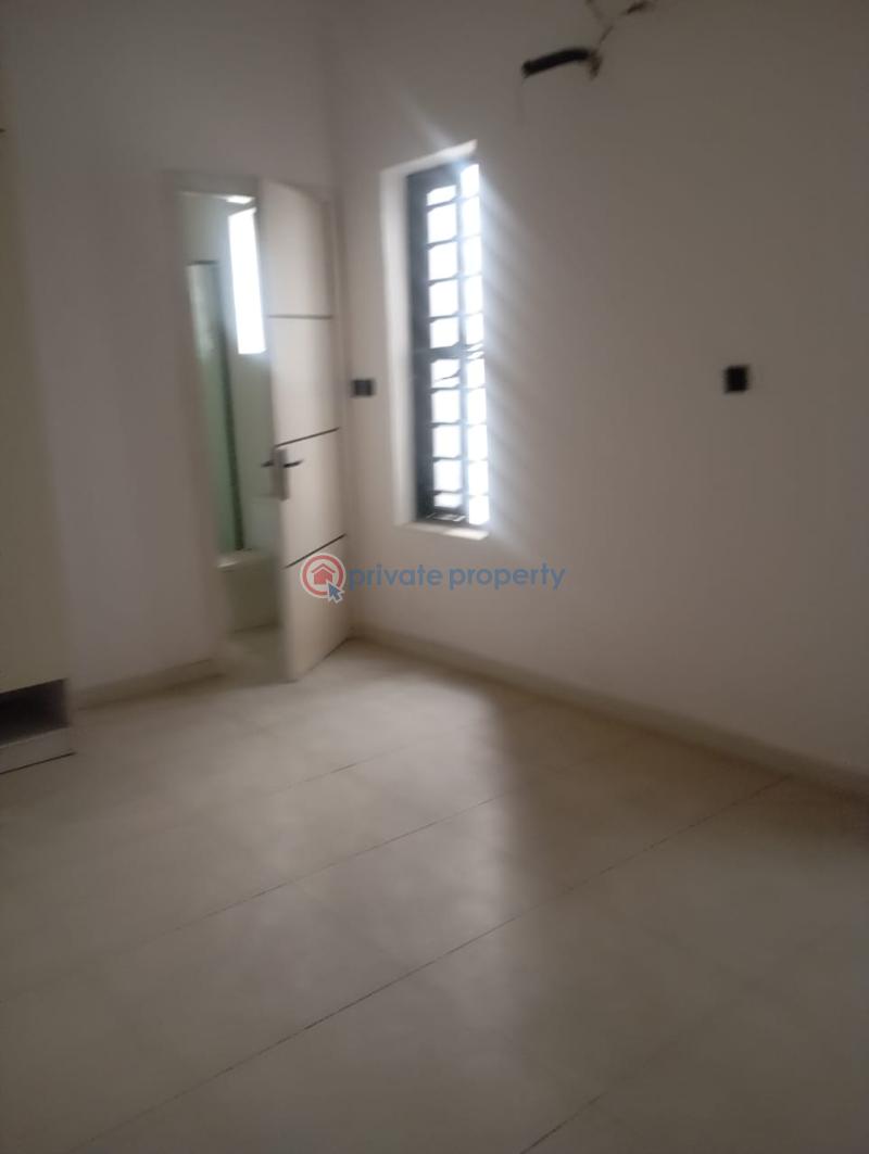 4 bedroom Semi detached Duplex For Sale Osapa Lekki Lagos - 13