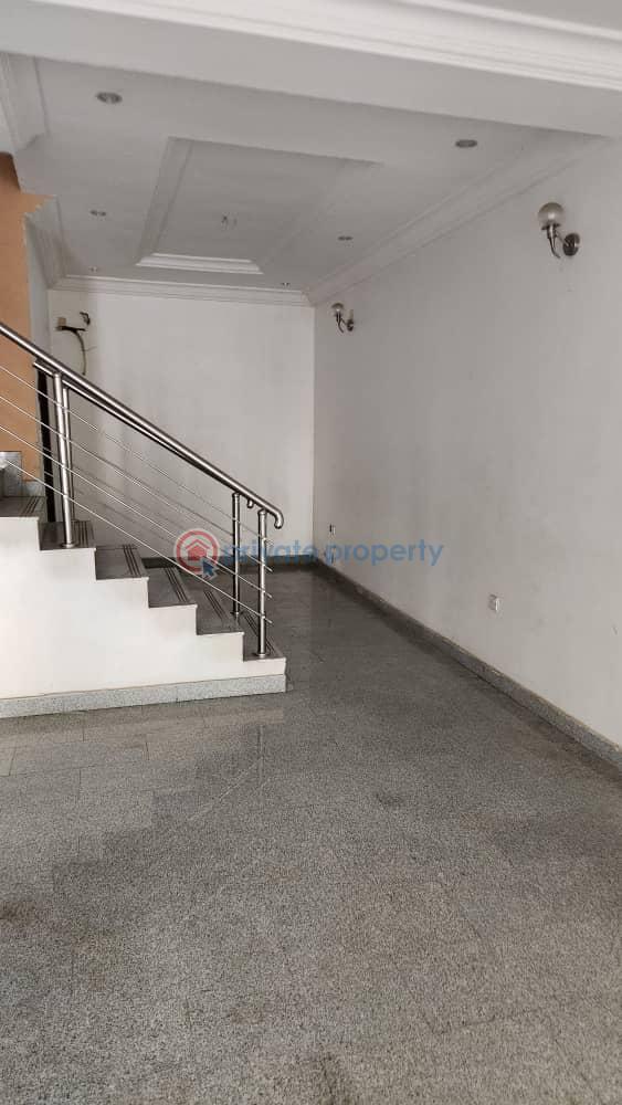 Luxurious 4bedroom terrace - 1 4 bedroom Terraced Duplex For Sale Lekki Phase 1 Lagos - 1