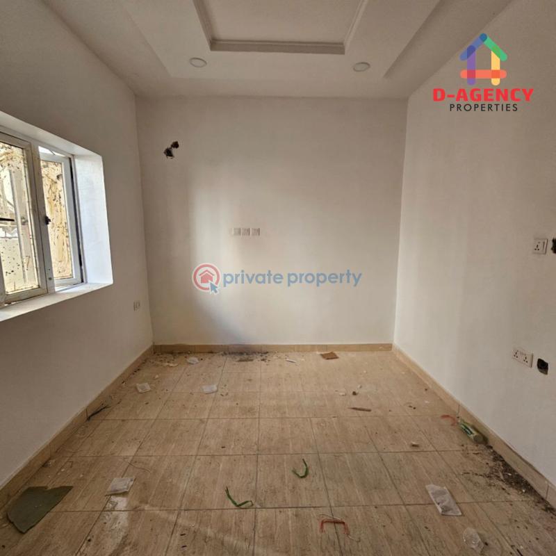 4 bedroom Terraced Duplex For Sale Jahi Abuja Phase 2  - 8