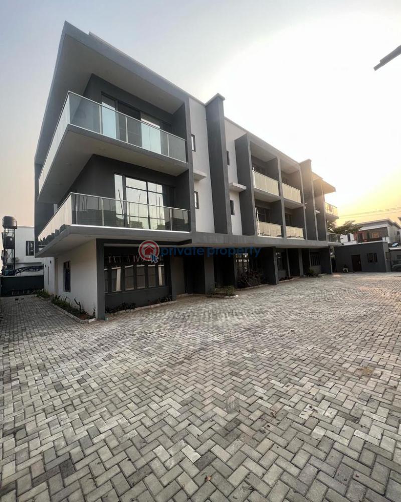 Luxurious 4bedroom terrace - 4 4 bedroom Detached Duplex For Sale Chevron Drive Lekki Lagos - 4