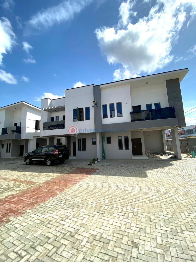 4 bedroom Terraced Duplex For Rent Royal Palms Court Thomas Estate Ajah Lagos - 1