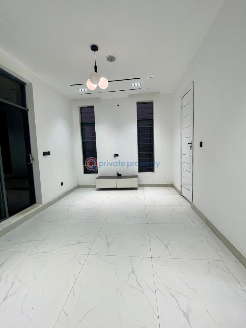 5 bedroom Detached Duplex For Sale Chevron Lekki Phase 2 Lagos - 4