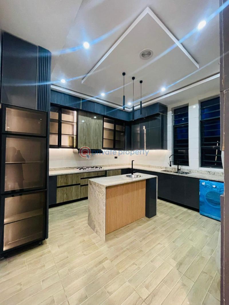 5 bedroom Detached Duplex For Sale Chevron Lekki Phase 2 Lagos - 11