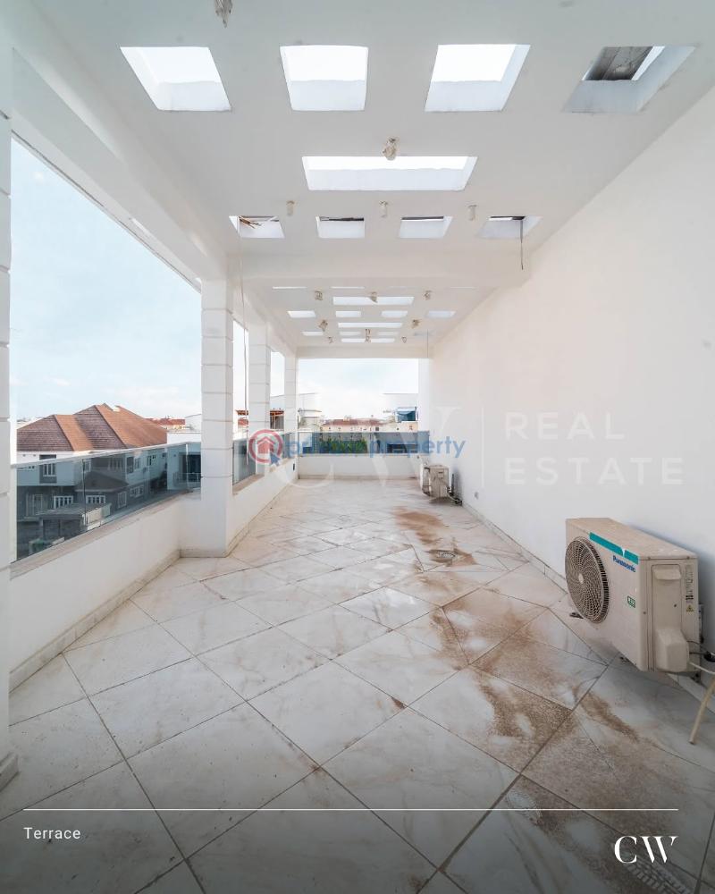 5 bedroom Detached Duplex For Sale Pinnock Beach Estate Lekki Lagos - 2