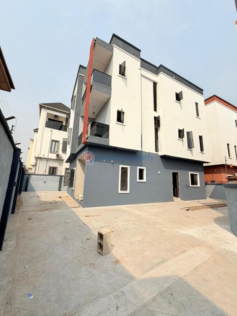 5 bedroom Detached Duplex For Sale Luxurious 5 Bedroom Detached Duplex Plus Bq In A Serene Location Magodo Kosofe/Ikosi Lagos - 1