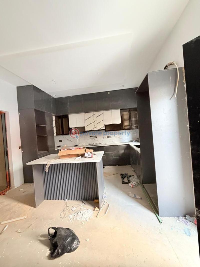 5 bedroom Detached Duplex For Sale Luxurious 5 Bedroom Detached Duplex Plus Bq In A Serene Location Magodo Kosofe/Ikosi Lagos - 4