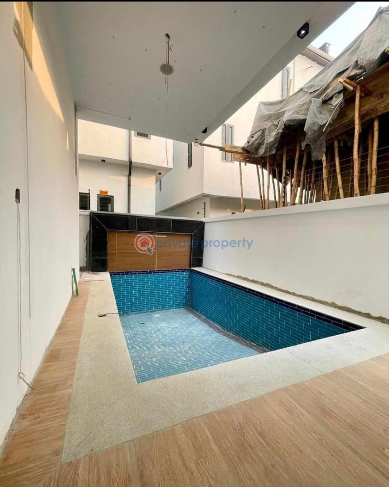 5 bedroom Detached Duplex For Sale Ajah,lekki Ajah Lagos - 1