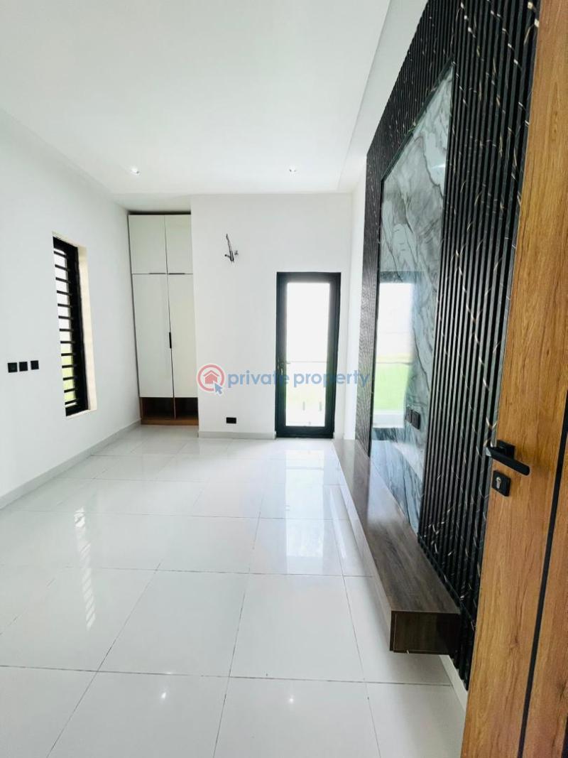 5 bedroom Detached Duplex For Sale Ajah Lekki Phase 2 Lagos - 3