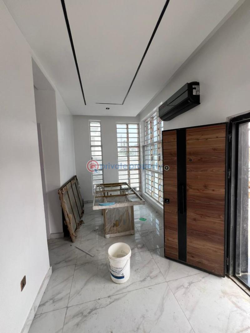 5 bedroom Detached Duplex For Sale Chevron Chevy Lekki Phase 2 Lagos - 19