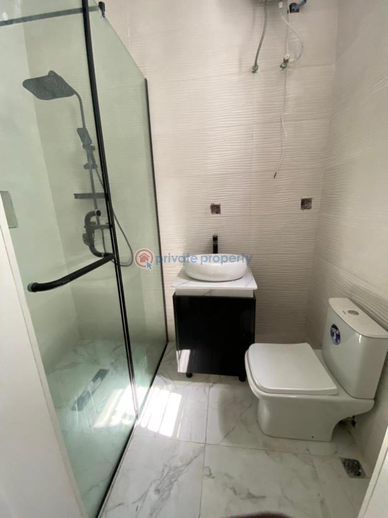 5 bedroom Detached Duplex For Sale Chevron Lekki Phase 2 Lagos - 19