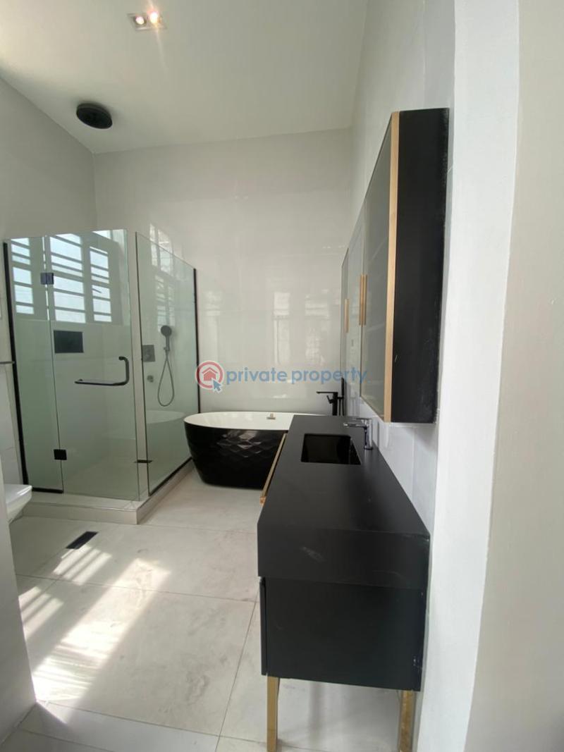 5 bedroom Detached Duplex For Sale Chevron Lekki Phase 2 Lagos - 19