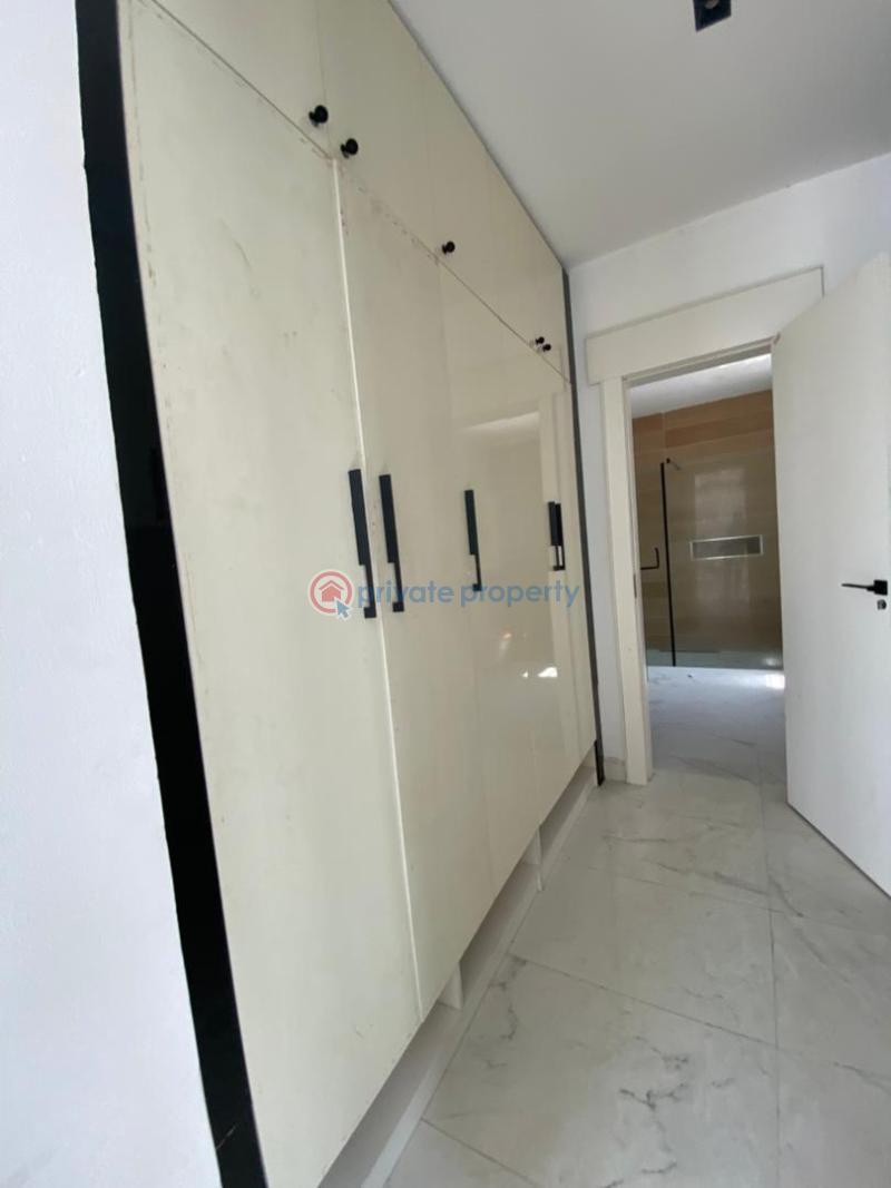 5 bedroom Detached Duplex For Sale Chevron Lekki Phase 2 Lagos - 5