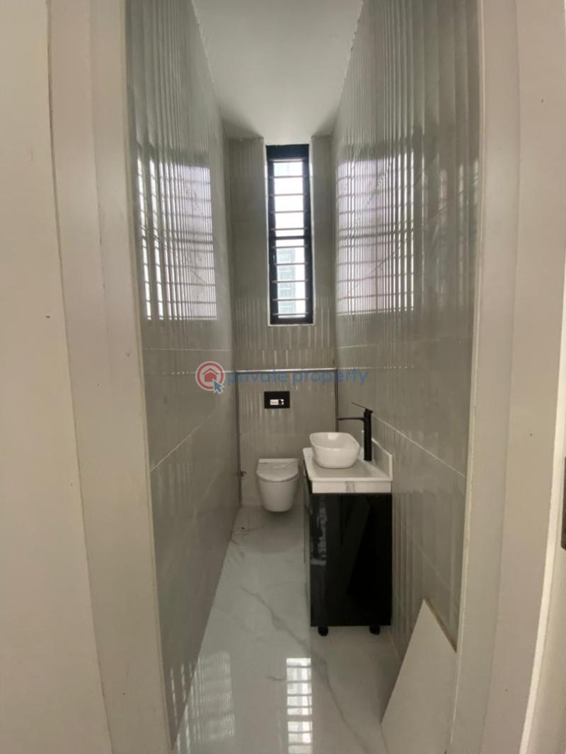 5 bedroom Detached Duplex For Sale Chevron Lekki Phase 2 Lagos - 20