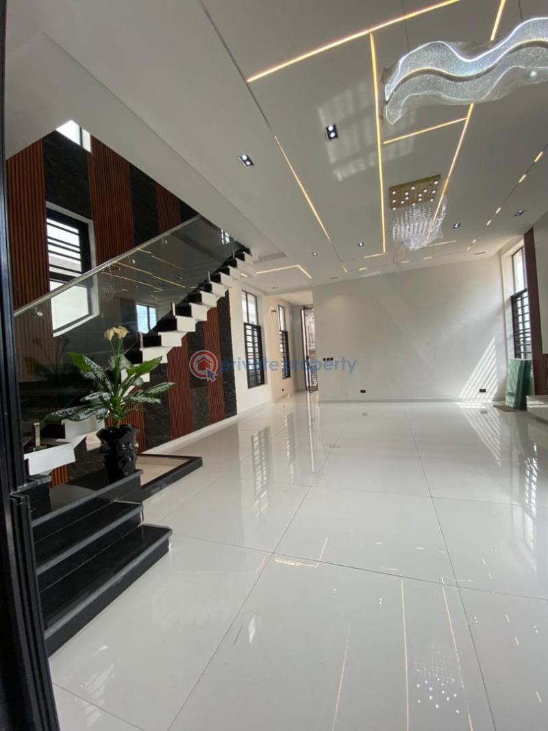 5 bedroom Detached Duplex For Sale Chevron Lekki Phase 2 Lagos - 2