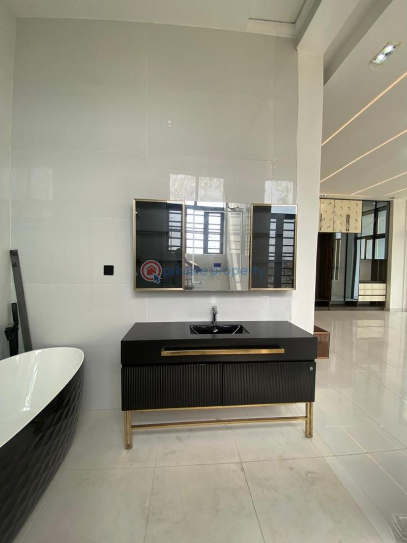 5 bedroom Detached Duplex For Sale Chevron Lekki Phase 2 Lagos - 17