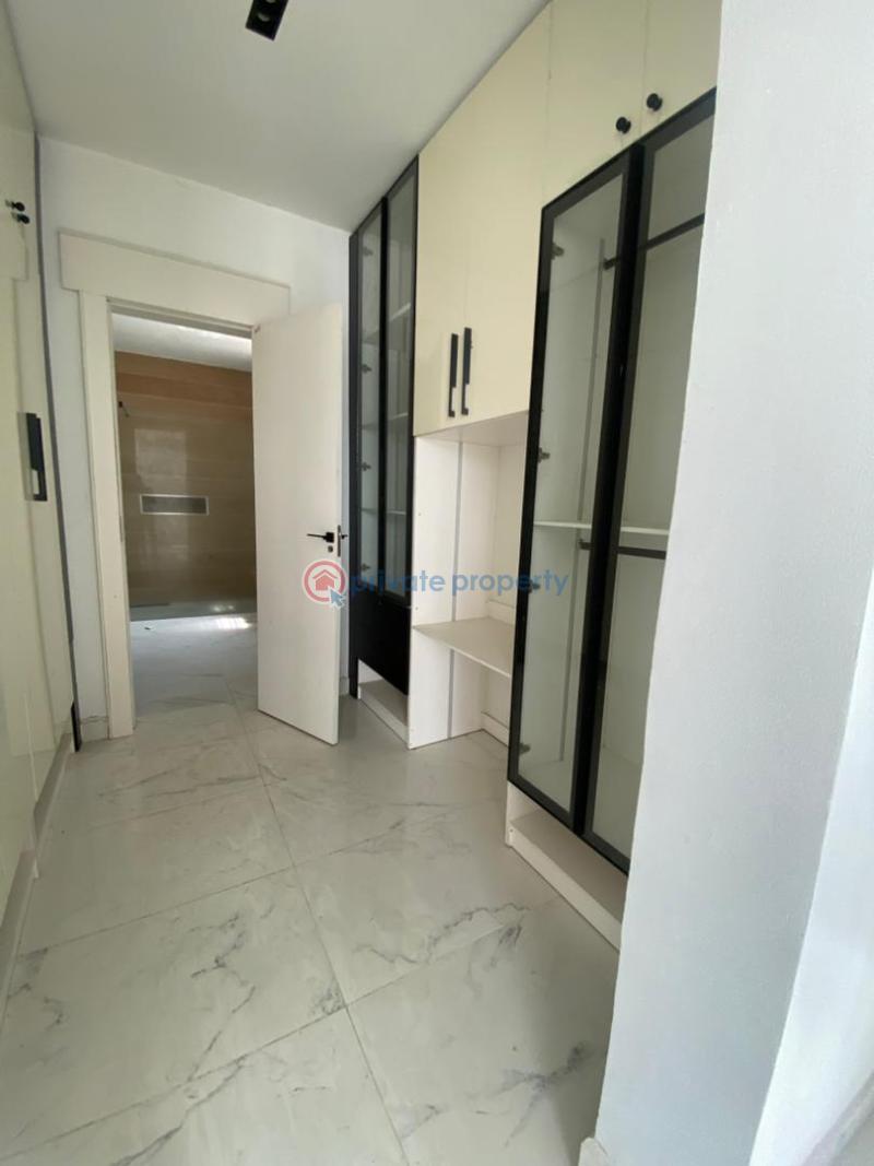 5 bedroom Detached Duplex For Sale Chevron Lekki Phase 2 Lagos - 13
