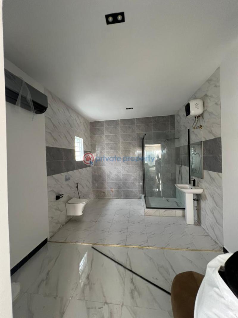 5 bedroom Detached Duplex For Sale Chevron Chevy Lekki Phase 2 Lagos - 16