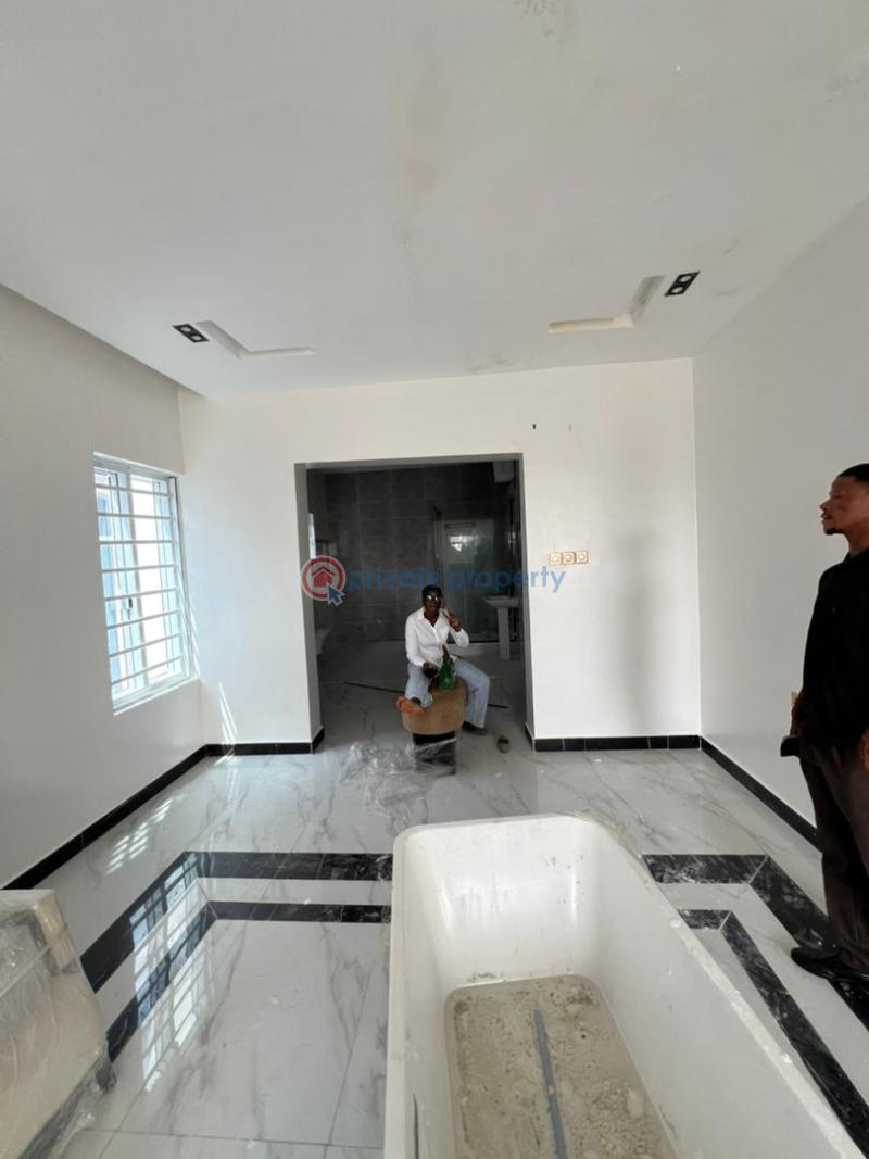 5 bedroom Detached Duplex For Sale Chevron Chevy Lekki Phase 2 Lagos - 21