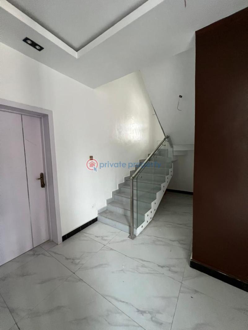 5 bedroom Detached Duplex For Sale Chevron Chevy Lekki Phase 2 Lagos - 5