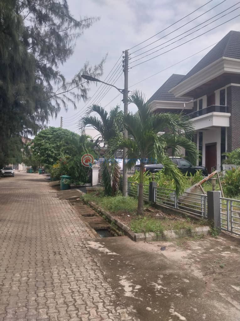 Luxurious 5 bedroom detached duplex with pool - 15 5 bedroom Detached Duplex For Sale Mega Mound Lekky County Lekki Phase 2 Lagos - 15