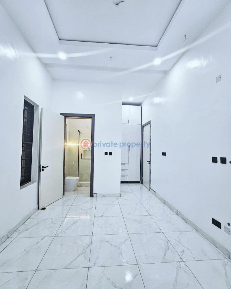 Luxurious 5-bedroom detached duplex with pool & bq for sal - 6 5 bedroom Detached Duplex For Sale Ikate Elegushi Lekki Lagos - 6