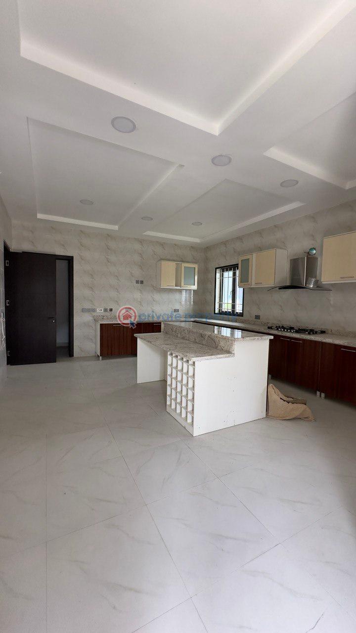 5 bedroom Detached Duplex For Sale Lakeview Park 2 Estate, Orchid Road, 2nd Toll Gate, Lekki Lagos - 8