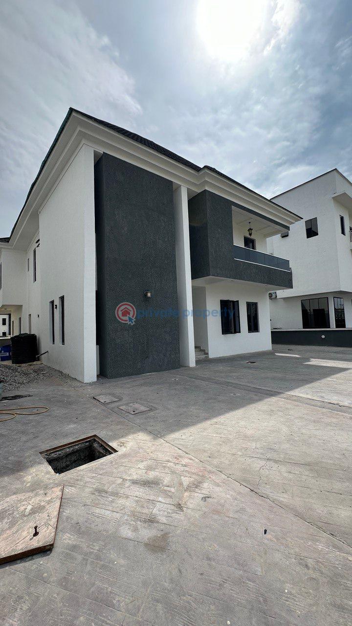 5 bedroom Detached Duplex For Sale Lakeview Park 2 Estate, Orchid Road, 2nd Toll Gate, Lekki Lagos - 1